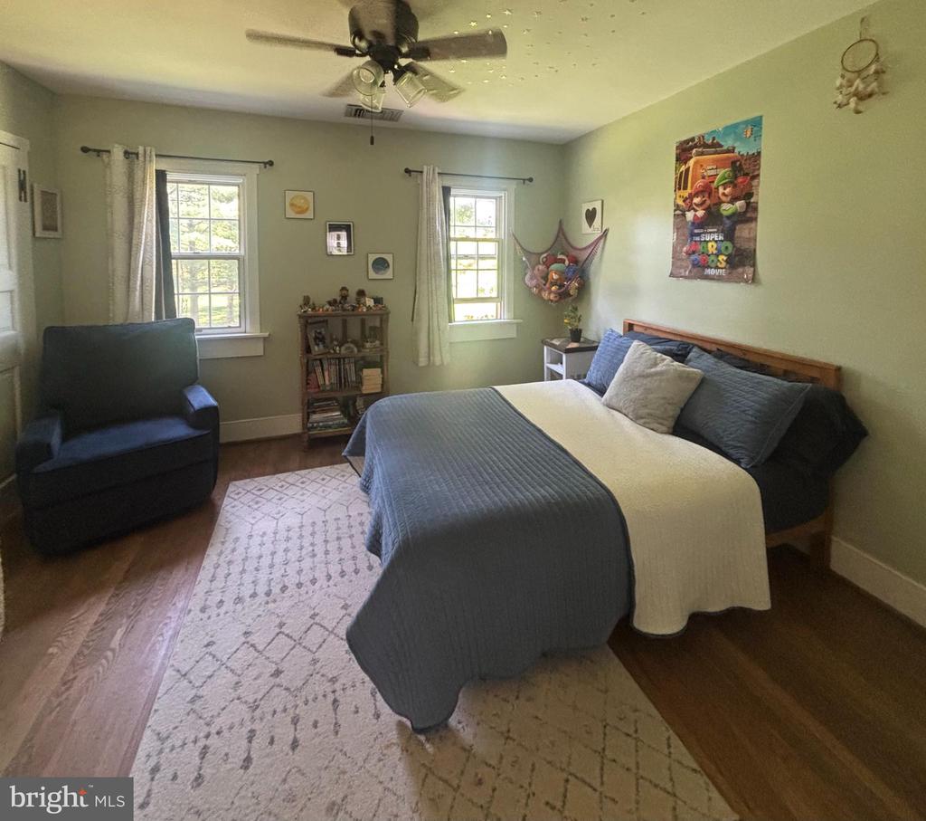 809 GENERAL STERLING DRIVE