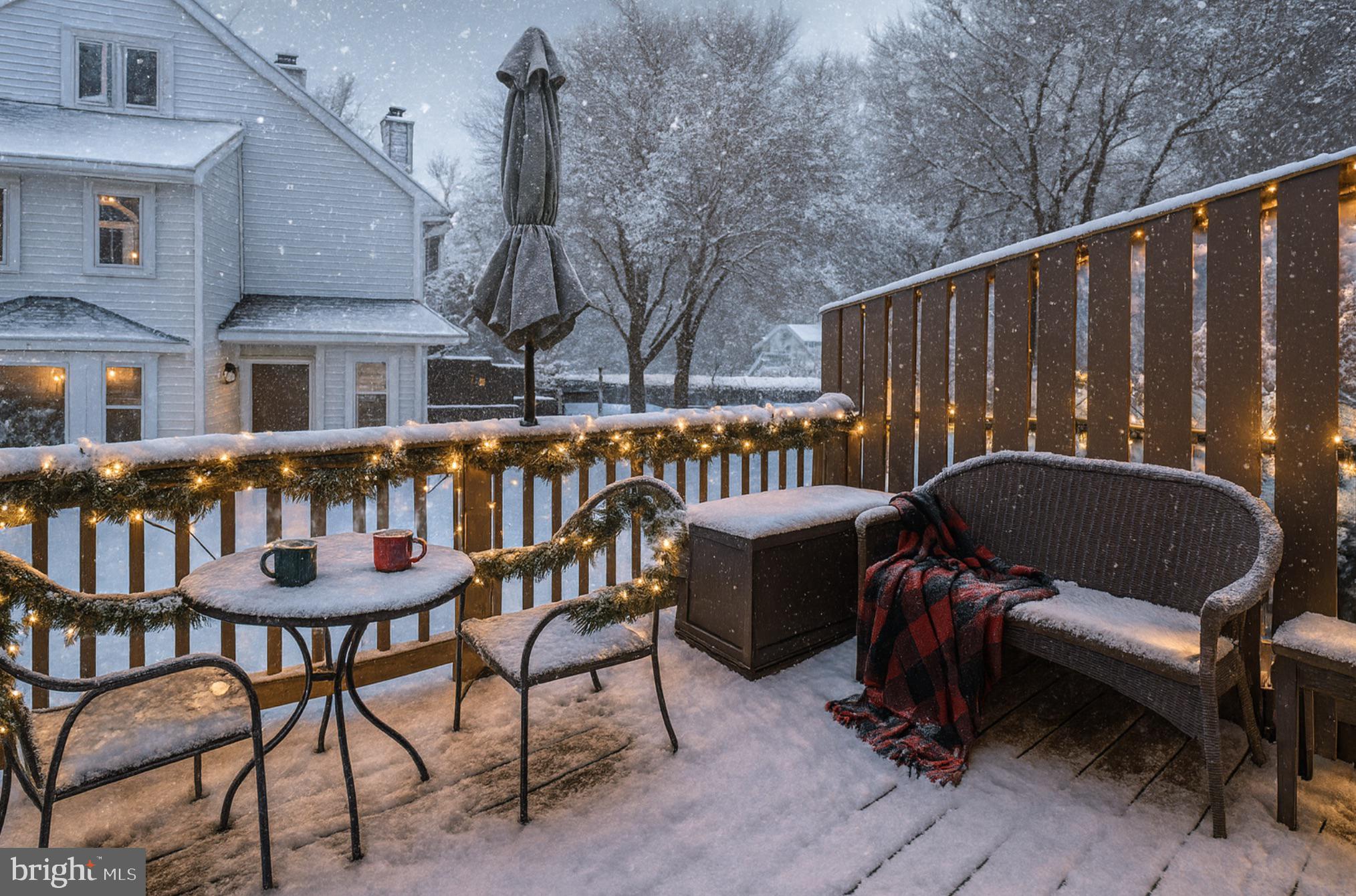 24 W JONATHAN COURT 24