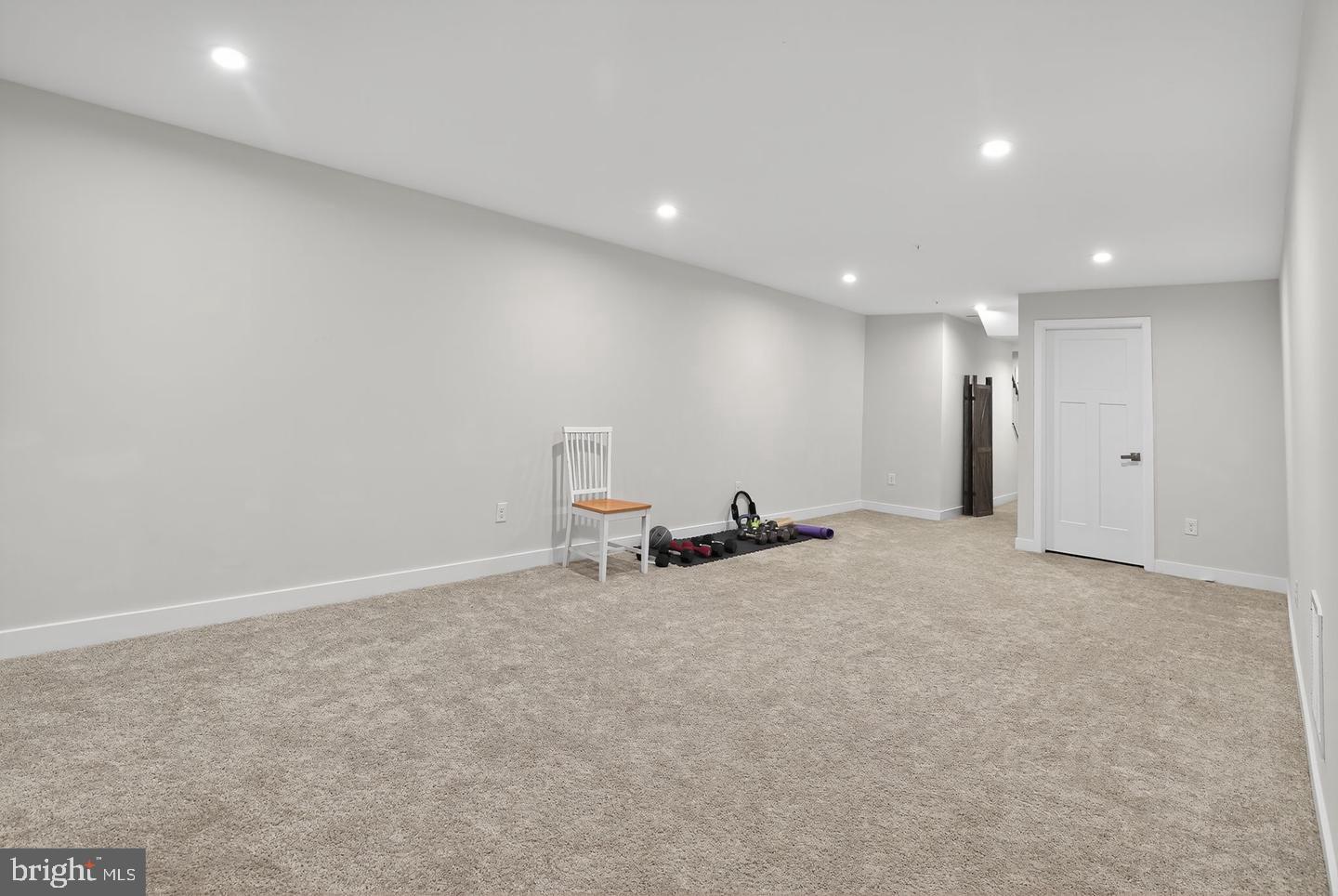 701 CASCADE WAY