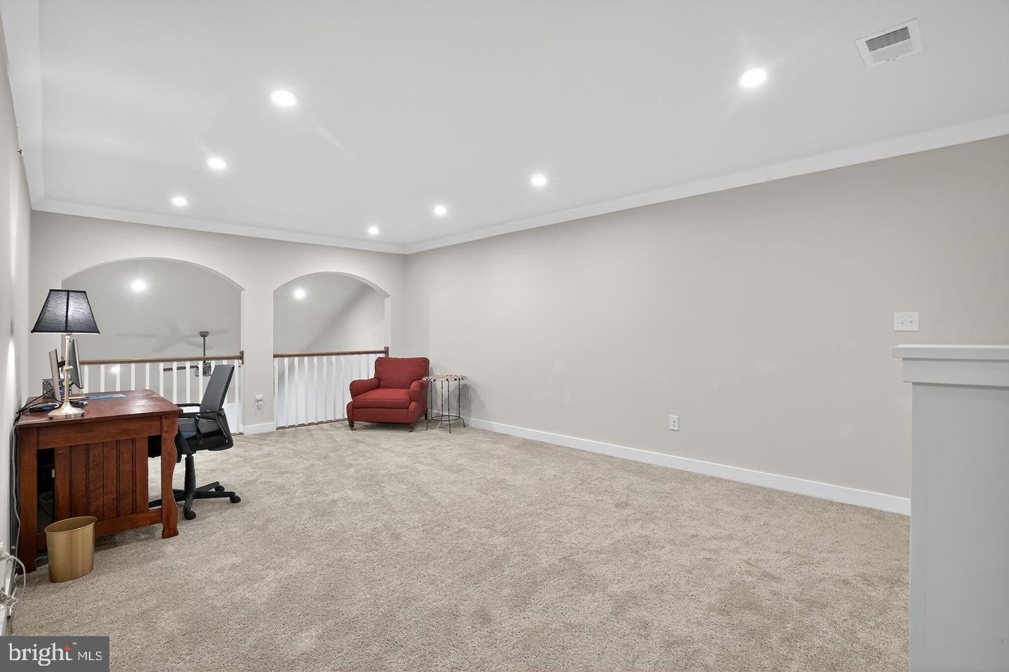 701 CASCADE WAY