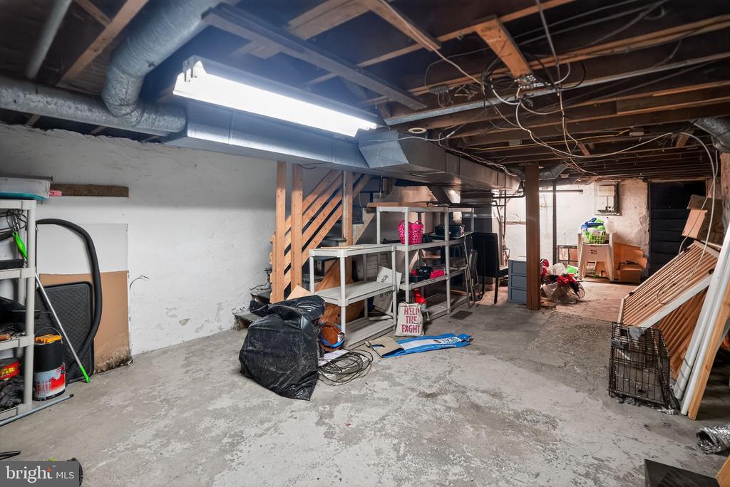 153 JACKSON AVENUE