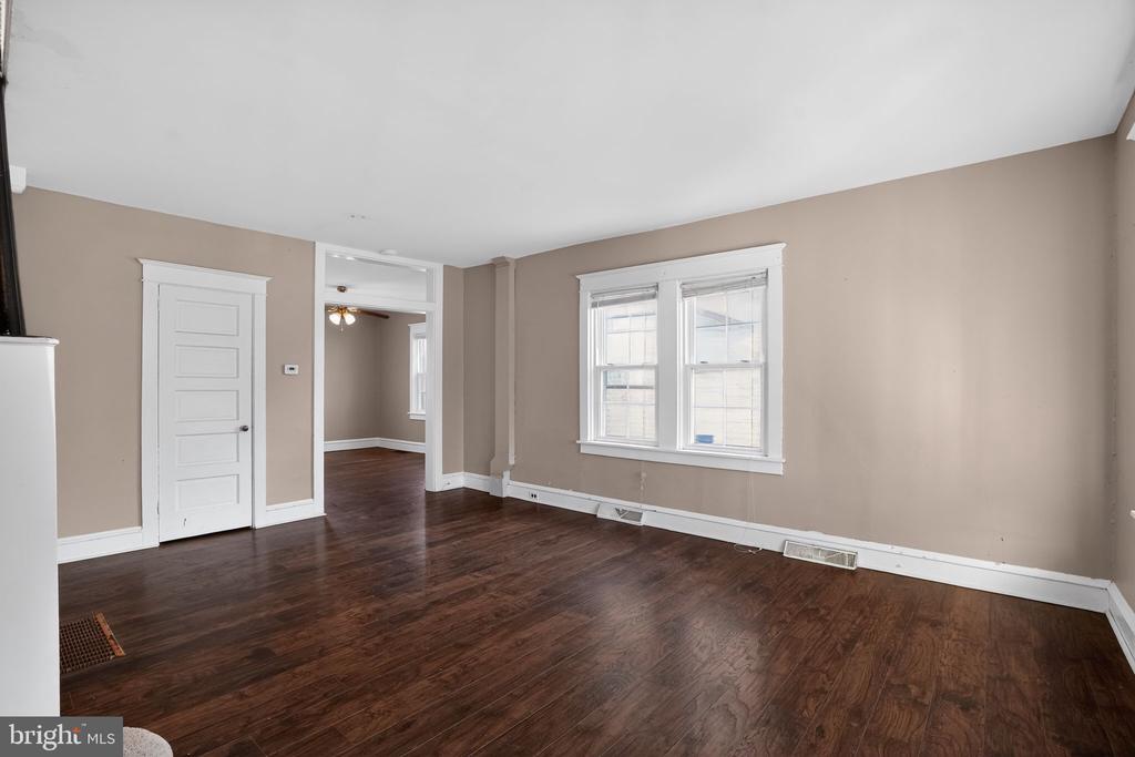 153 JACKSON AVENUE