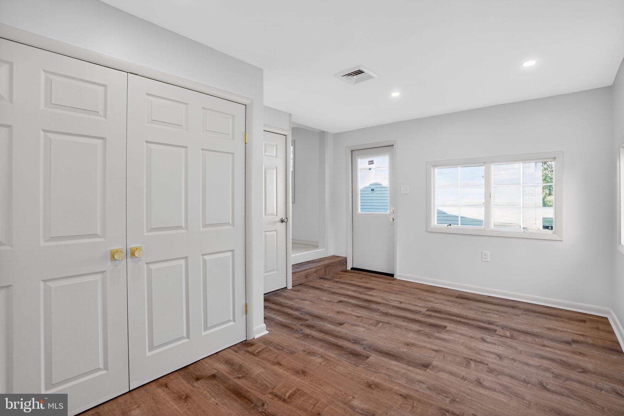 1217 PARKERVILLE ROAD