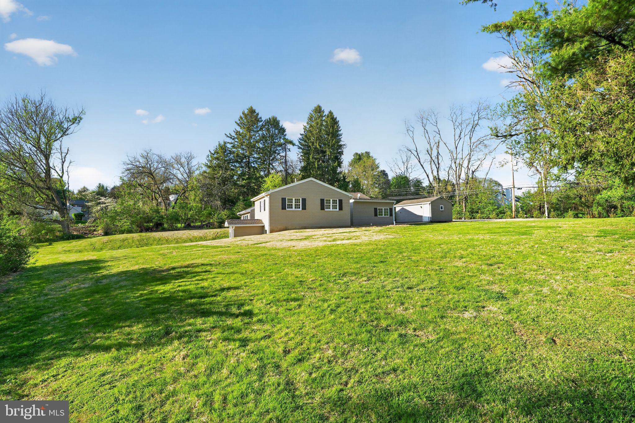1217 PARKERVILLE ROAD