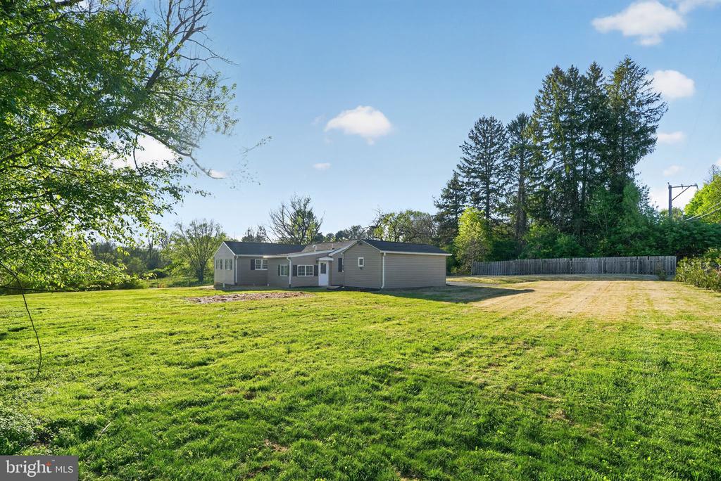 1217 PARKERVILLE ROAD