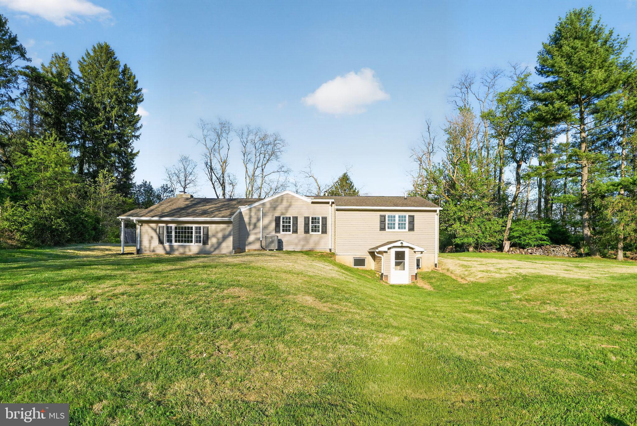 1217 PARKERVILLE ROAD