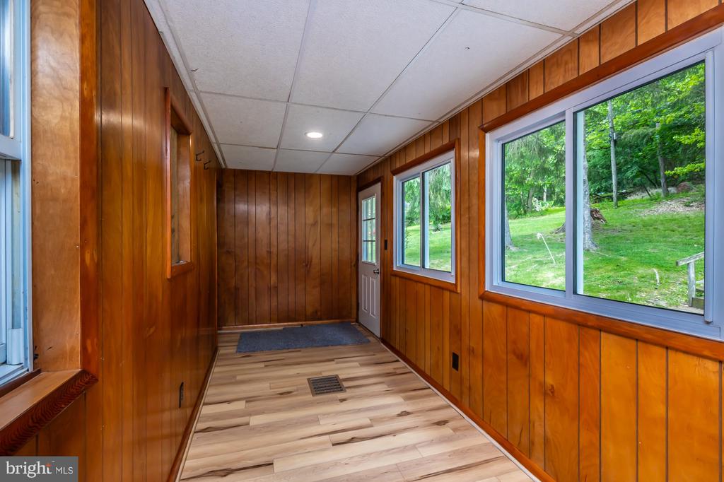 3650 BUNGALOW GLADE