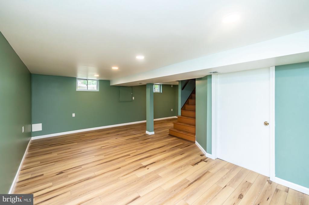 3650 BUNGALOW GLADE