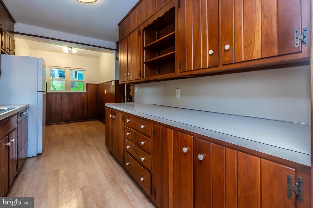 3650 BUNGALOW GLADE