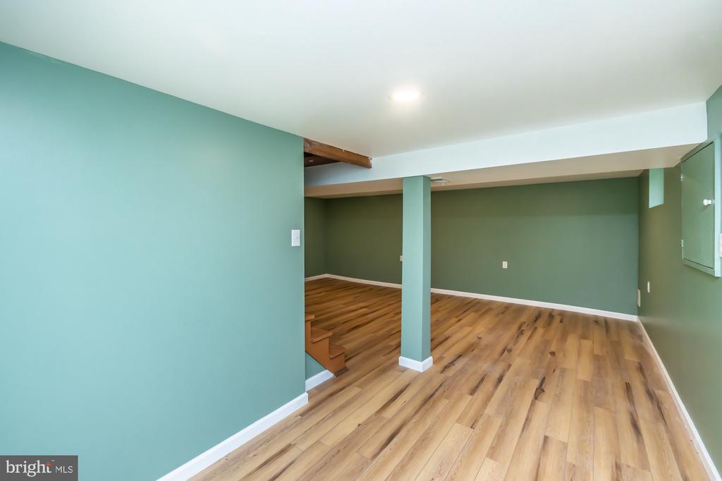 3650 BUNGALOW GLADE