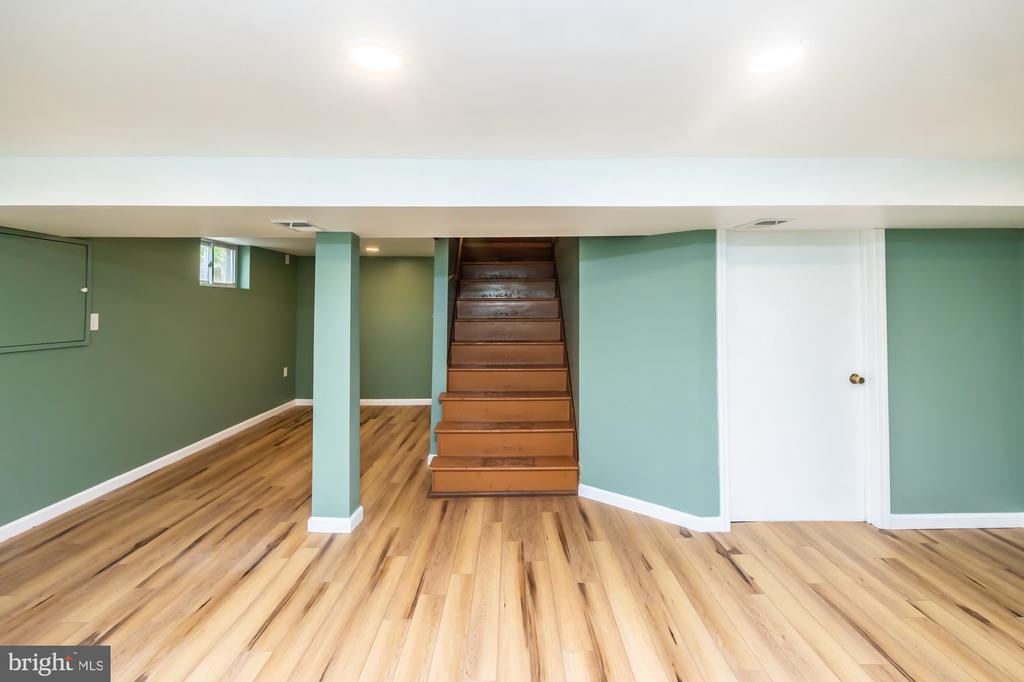 3650 BUNGALOW GLADE