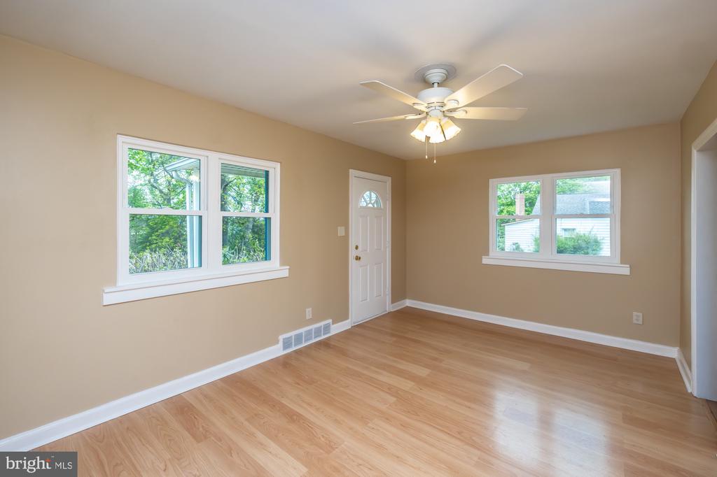 3650 BUNGALOW GLADE