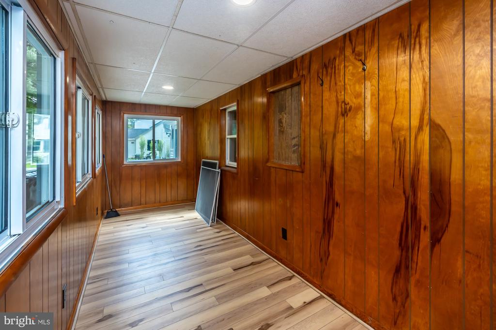 3650 BUNGALOW GLADE