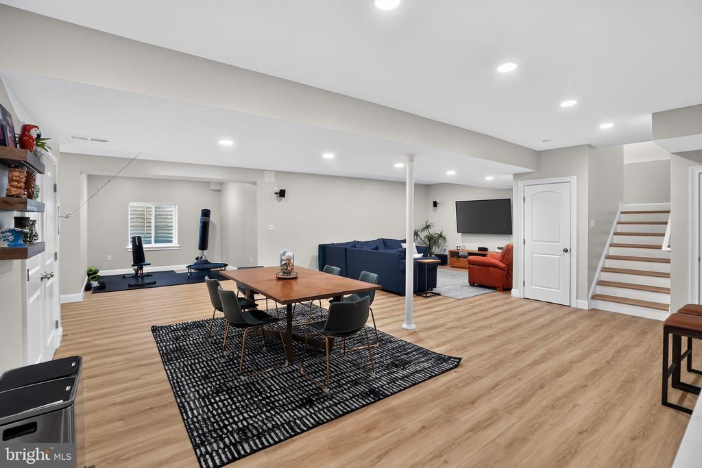 223 DAYLESFORD COURT