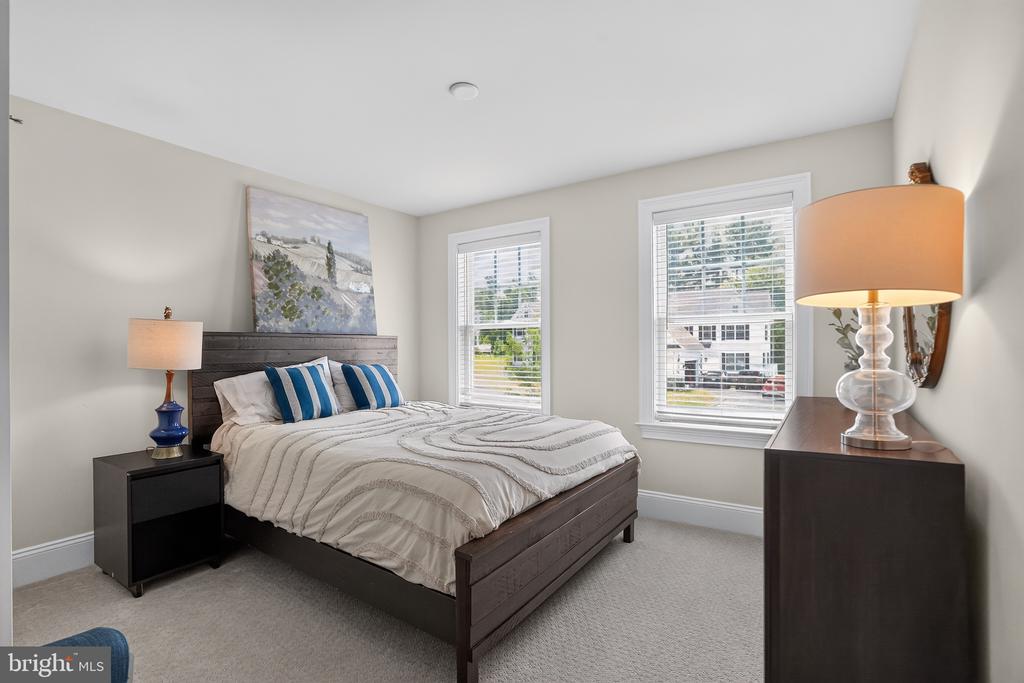 223 DAYLESFORD COURT