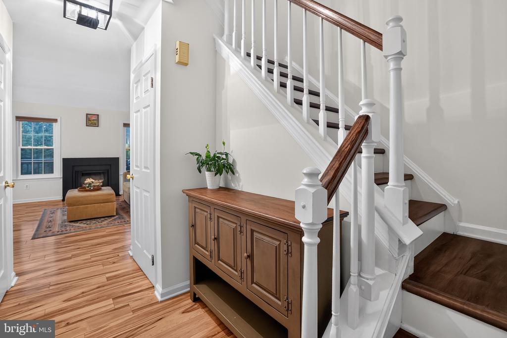793 BRETTINGHAM COURT Unit: 704