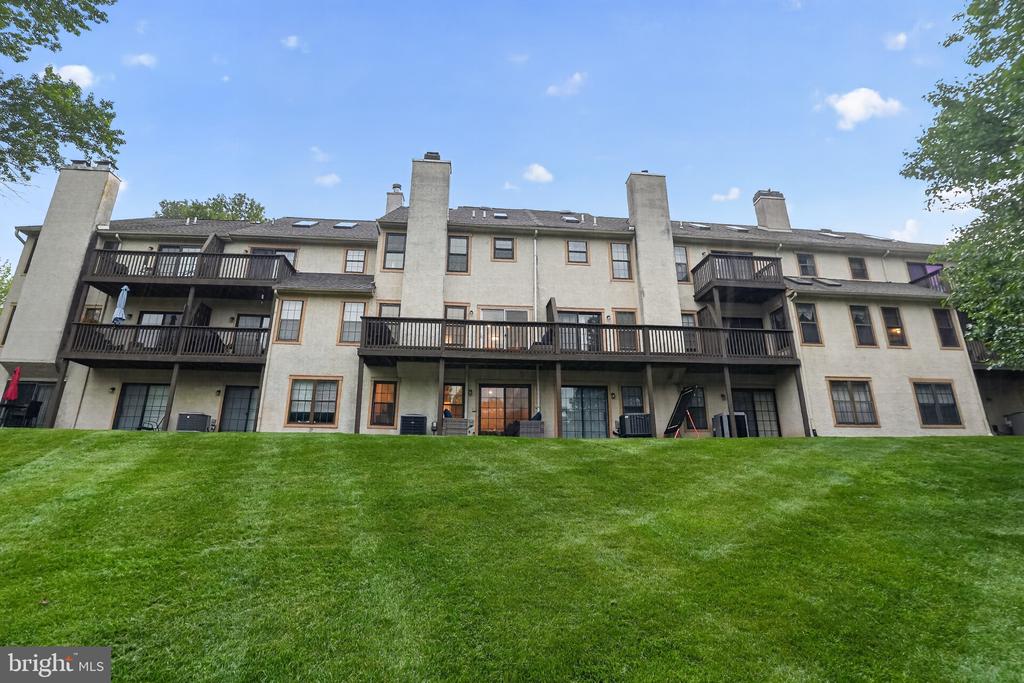 793 BRETTINGHAM COURT Unit: 704