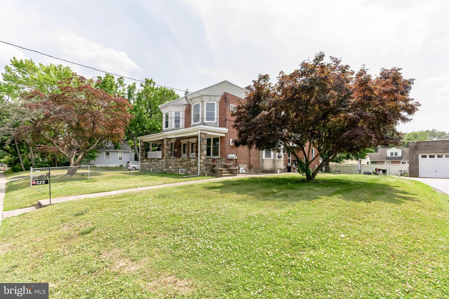 325 Brighton Ter