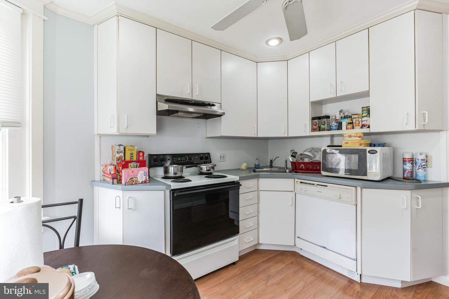 325 Brighton Ter