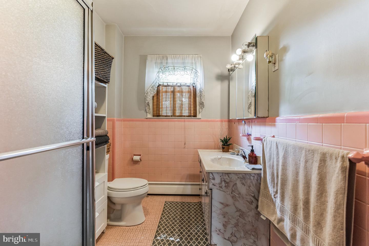 325 Brighton Ter