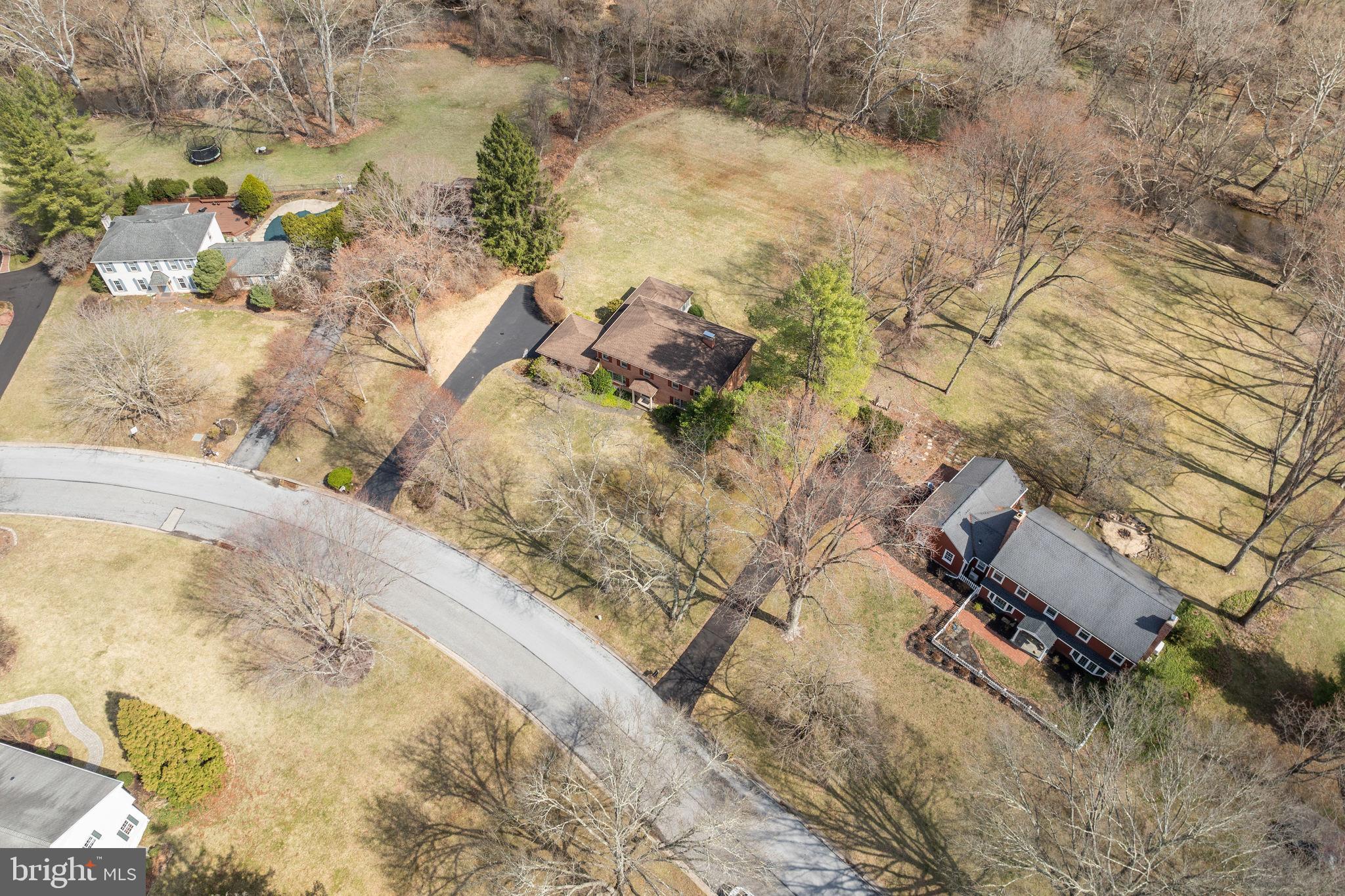 857 Hunt Rd