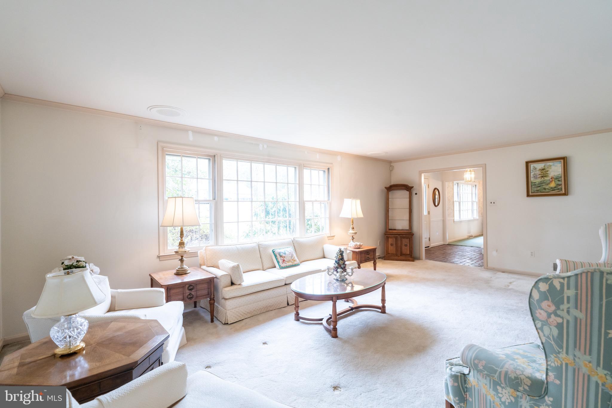 857 Hunt Rd