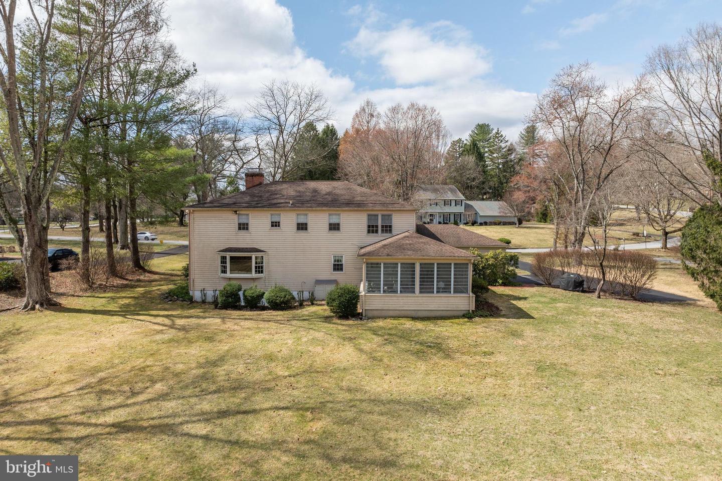 857 Hunt Rd