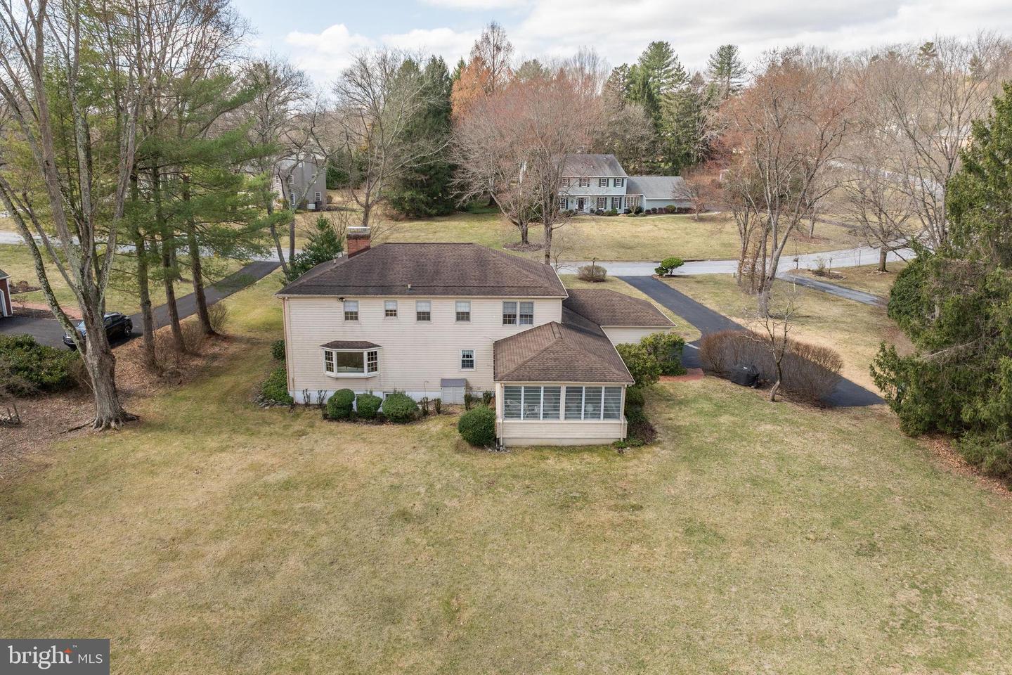 857 Hunt Rd