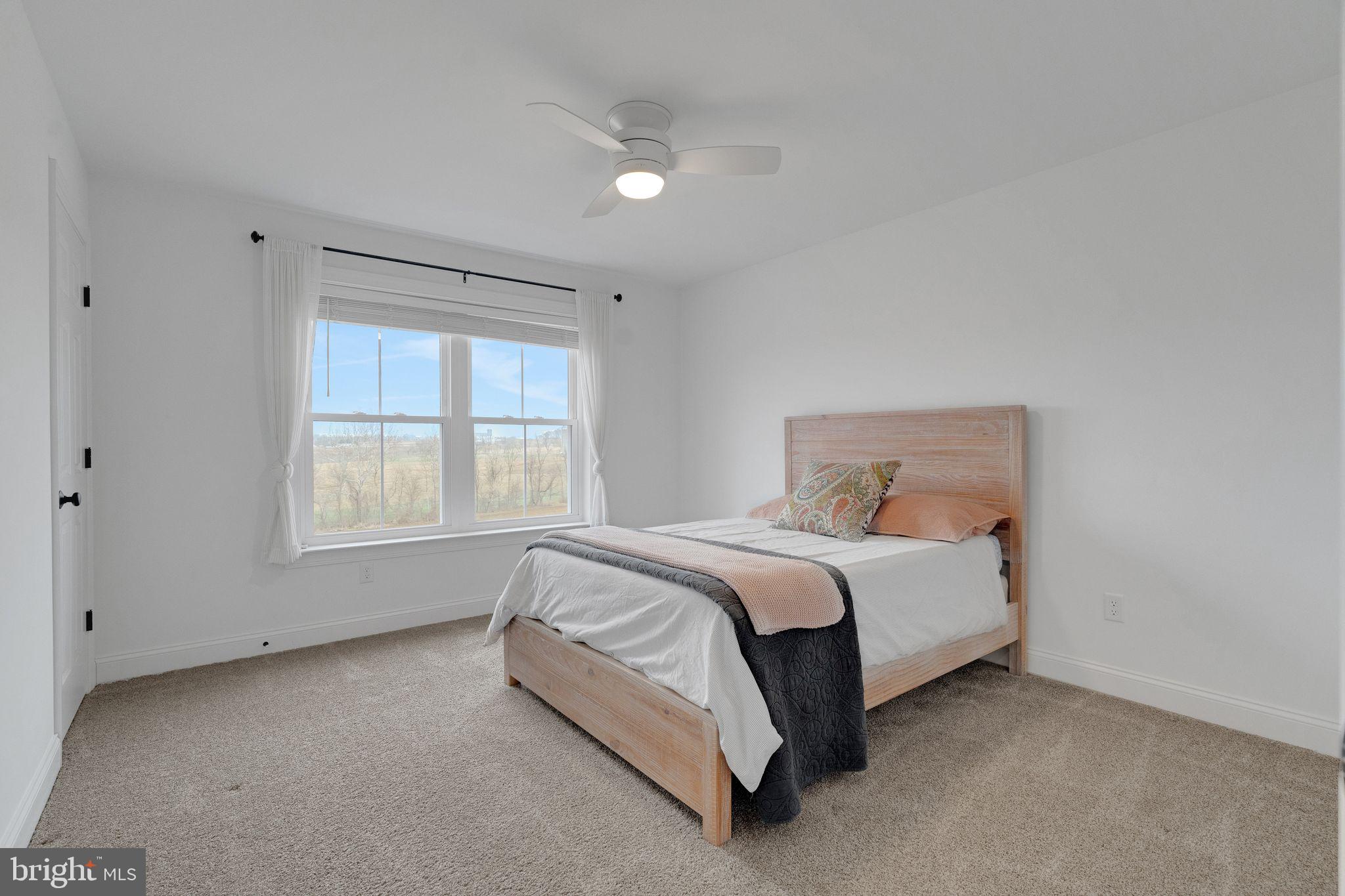 801 Lloyds Rd