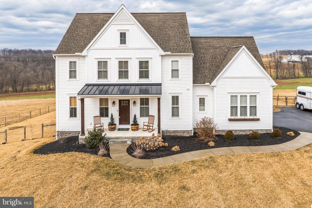 801 Lloyds Rd
