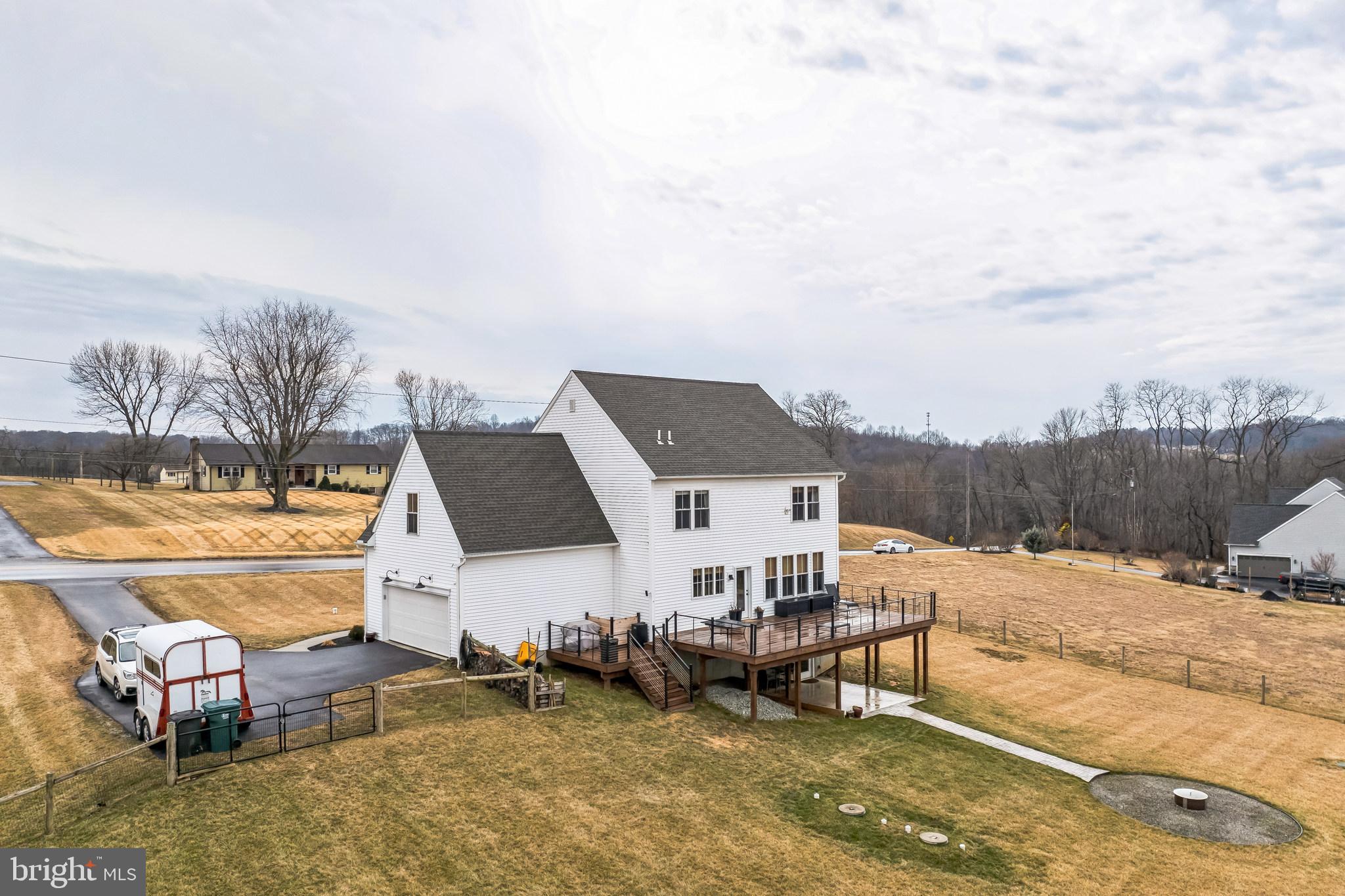 801 Lloyds Rd
