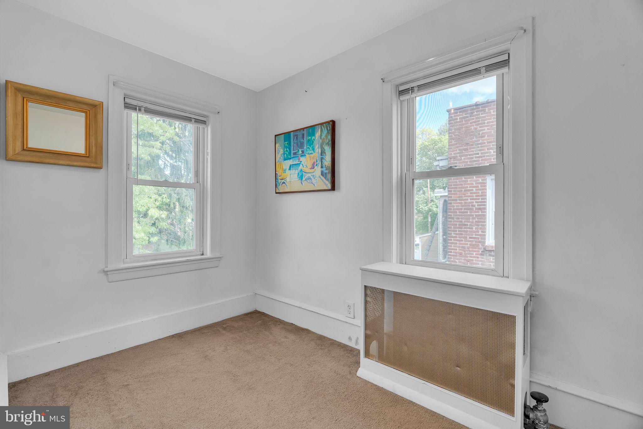 228 S 5th Ave
