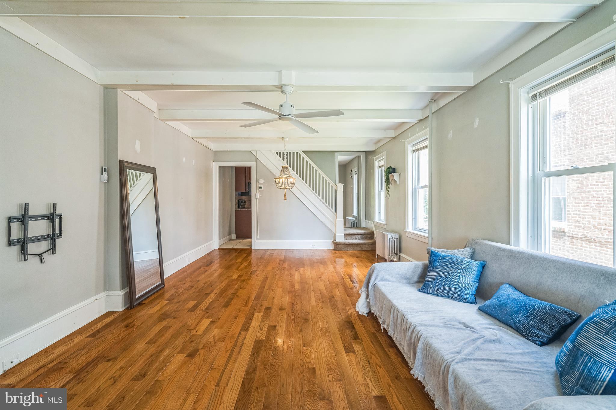 228 S 5th Ave