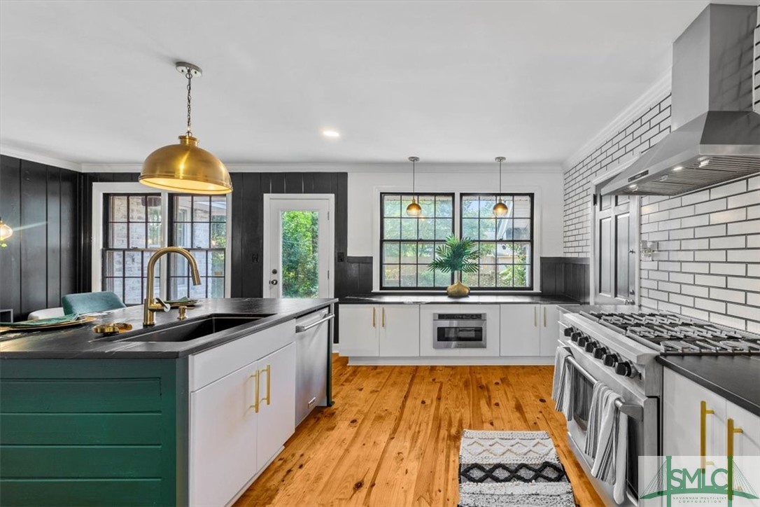 17 E 62nd Street