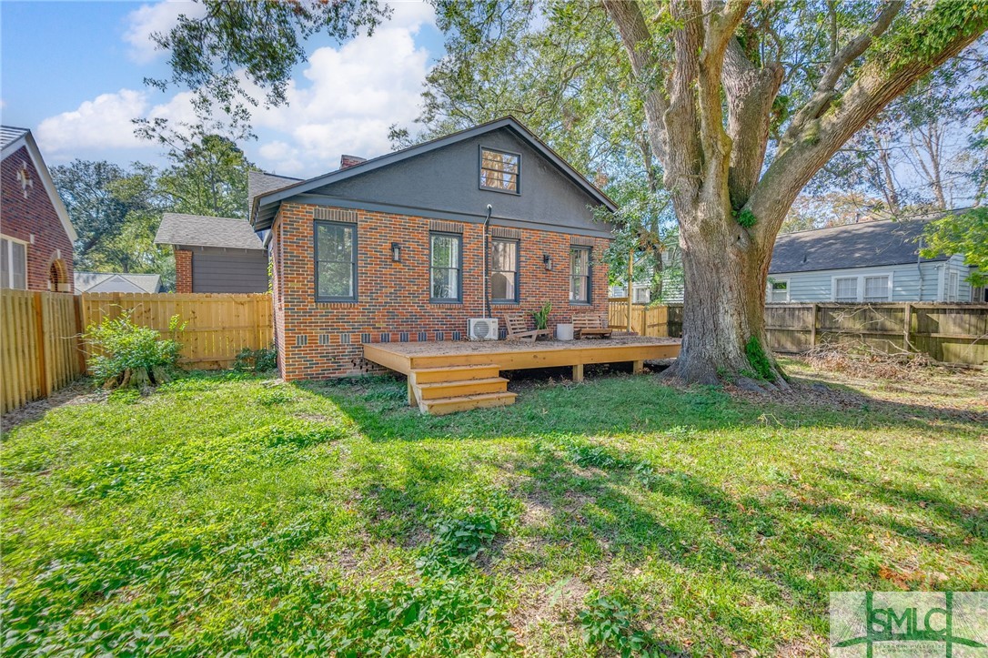 1306 E 51st Street