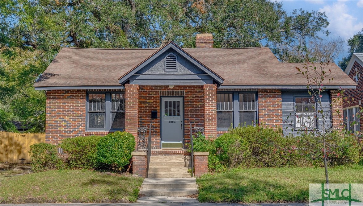 1306 E 51st Street