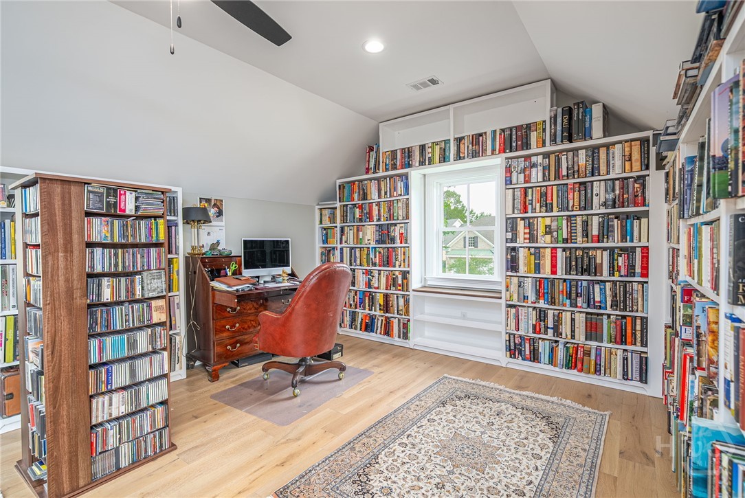 124 Kent Trail