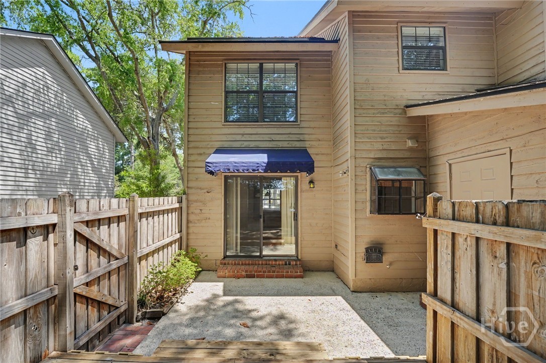 102 Hidden Lake Court