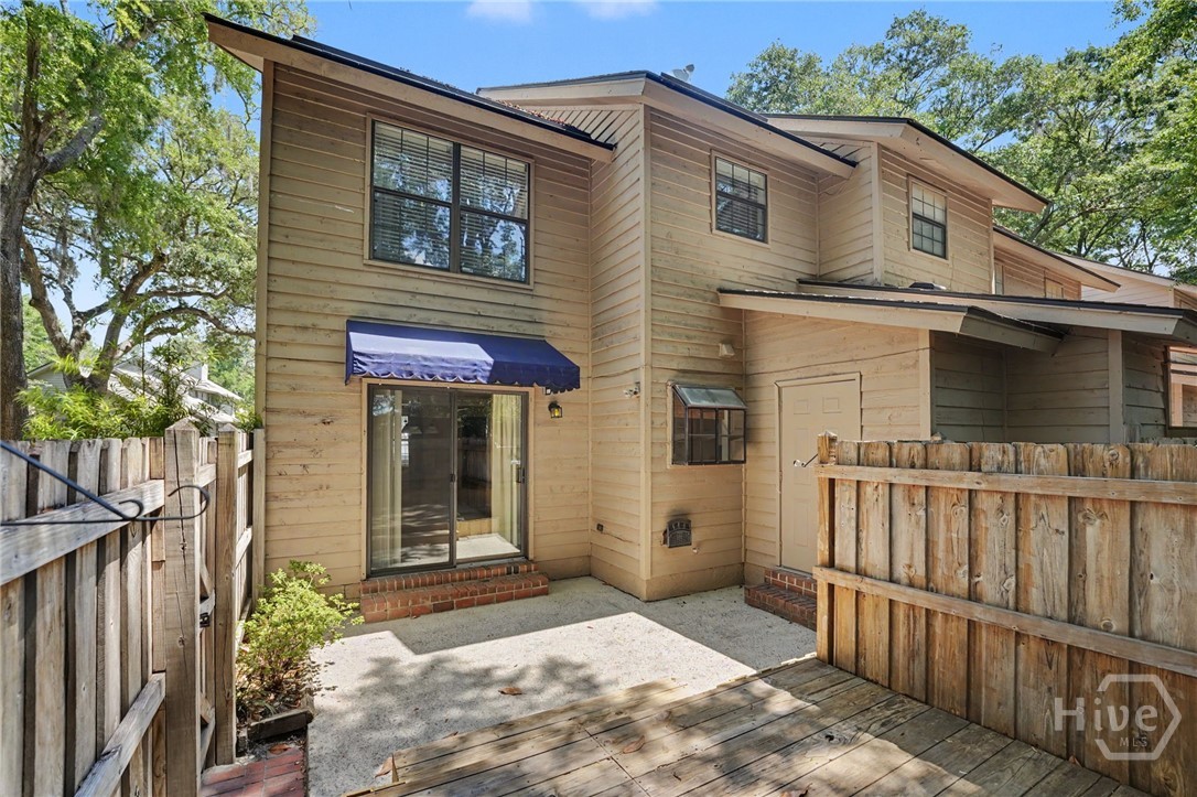 102 Hidden Lake Court