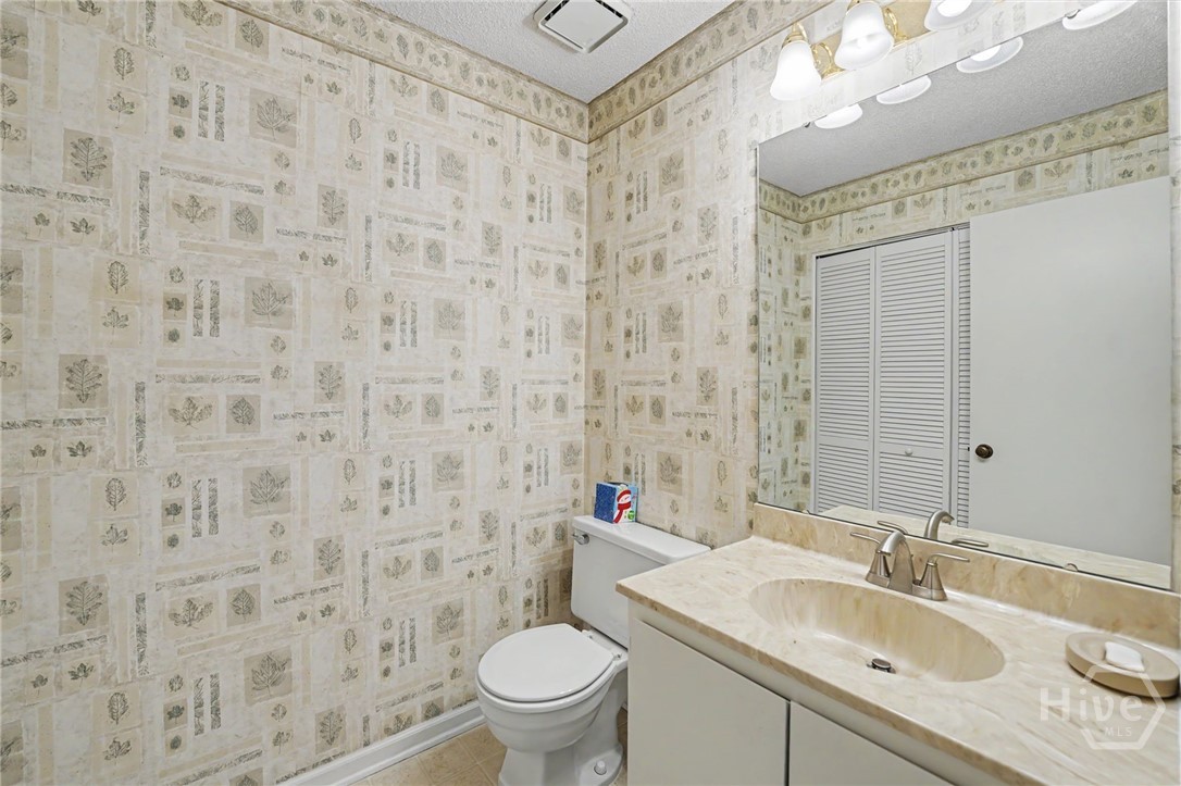 102 Hidden Lake Court