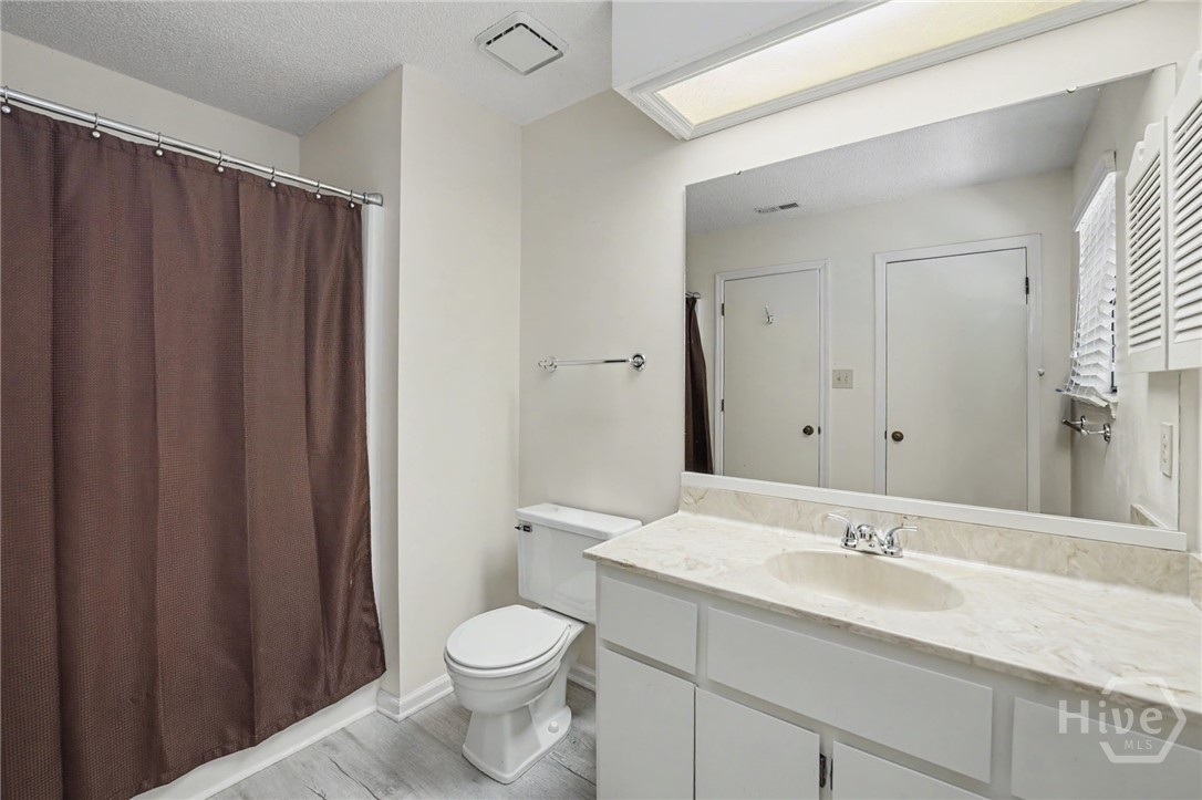 102 Hidden Lake Court