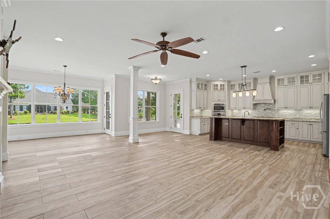 121 Kent Trail