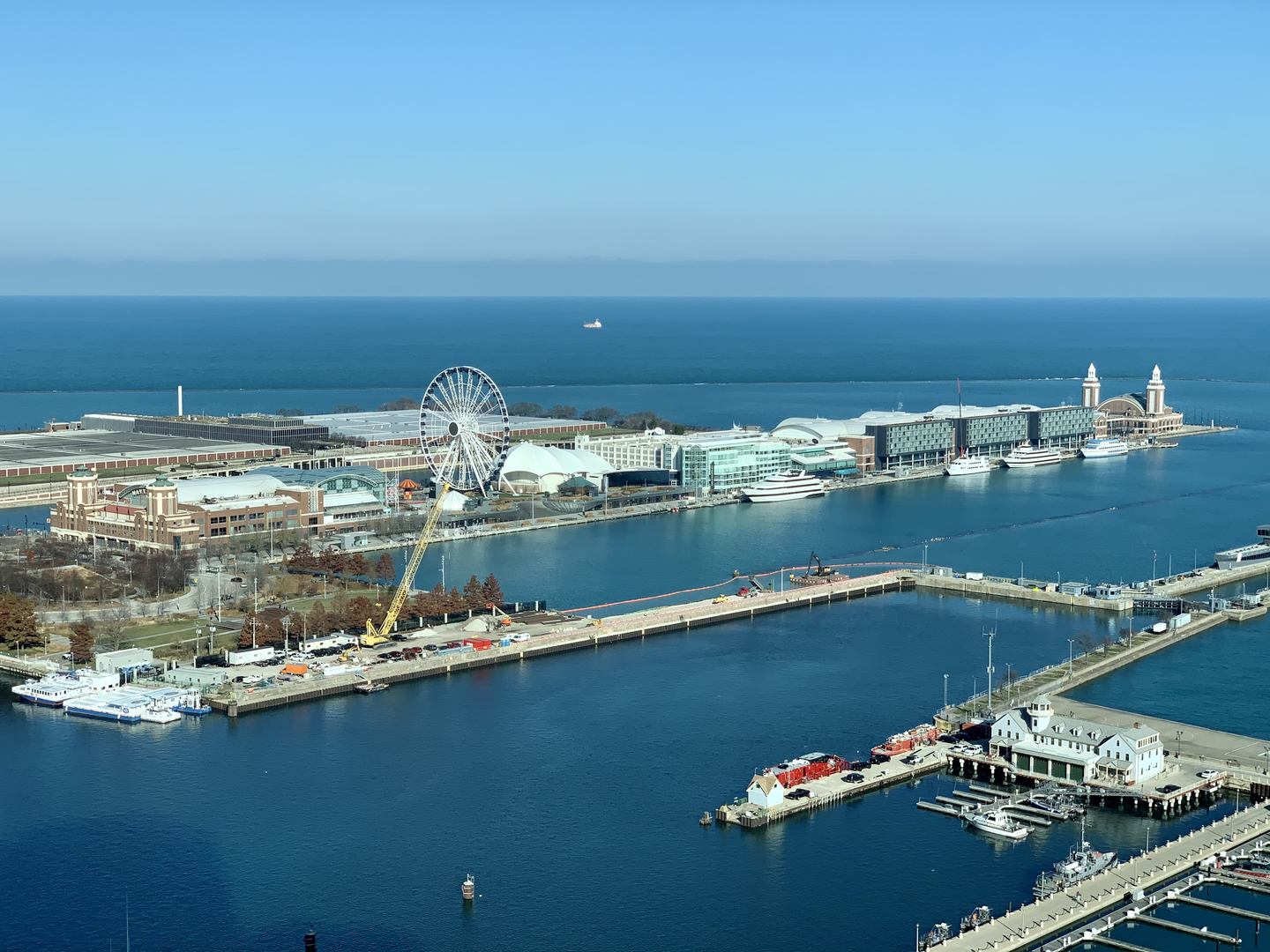 195 N Harbor Drive Unit: 3301