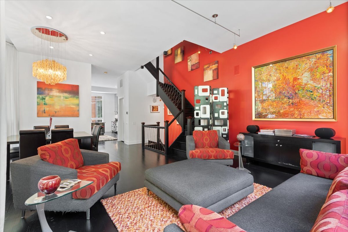 447 N McClurg Court Unit: 447