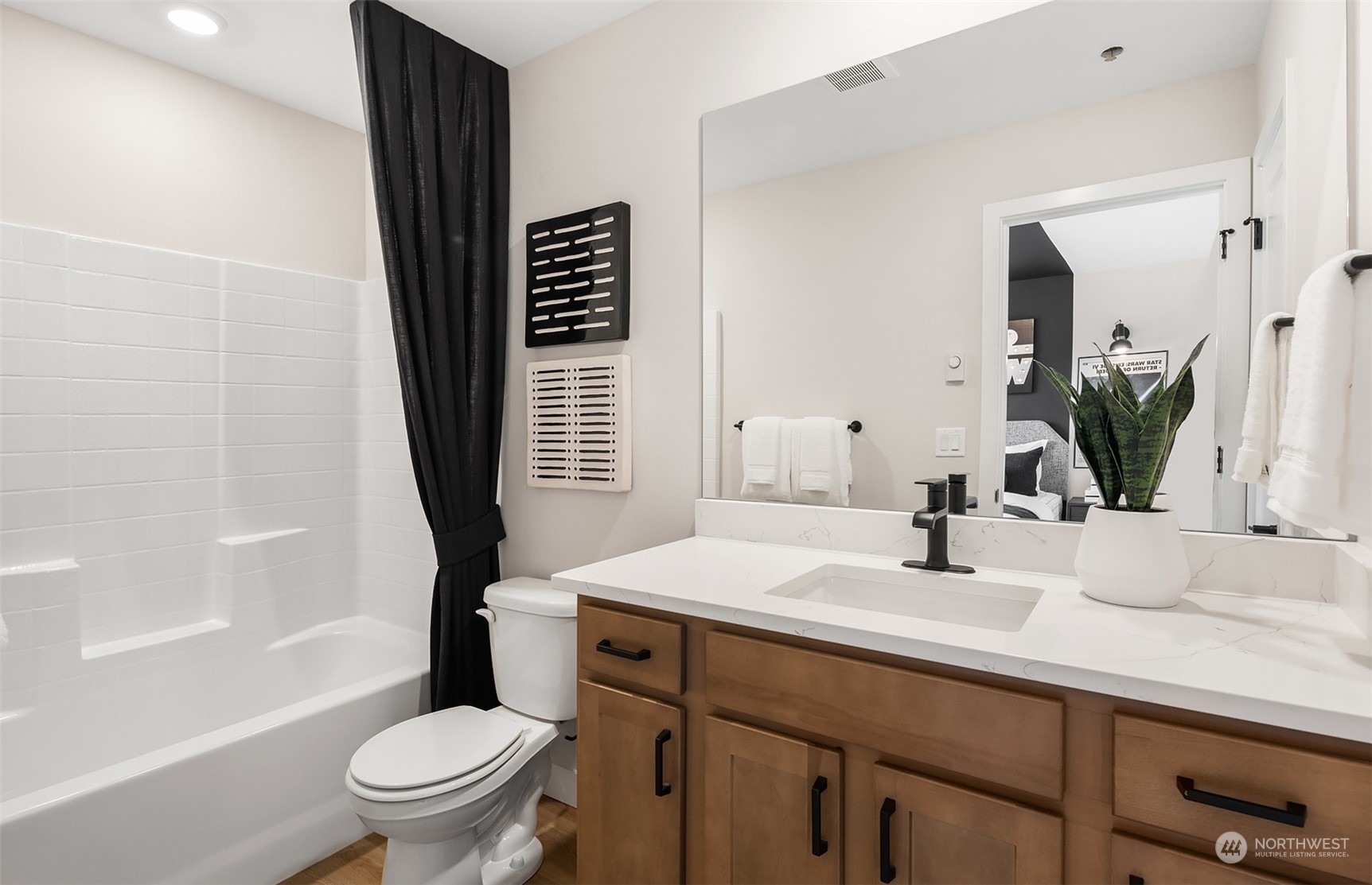 20348 91st Avenue NE Unit: B