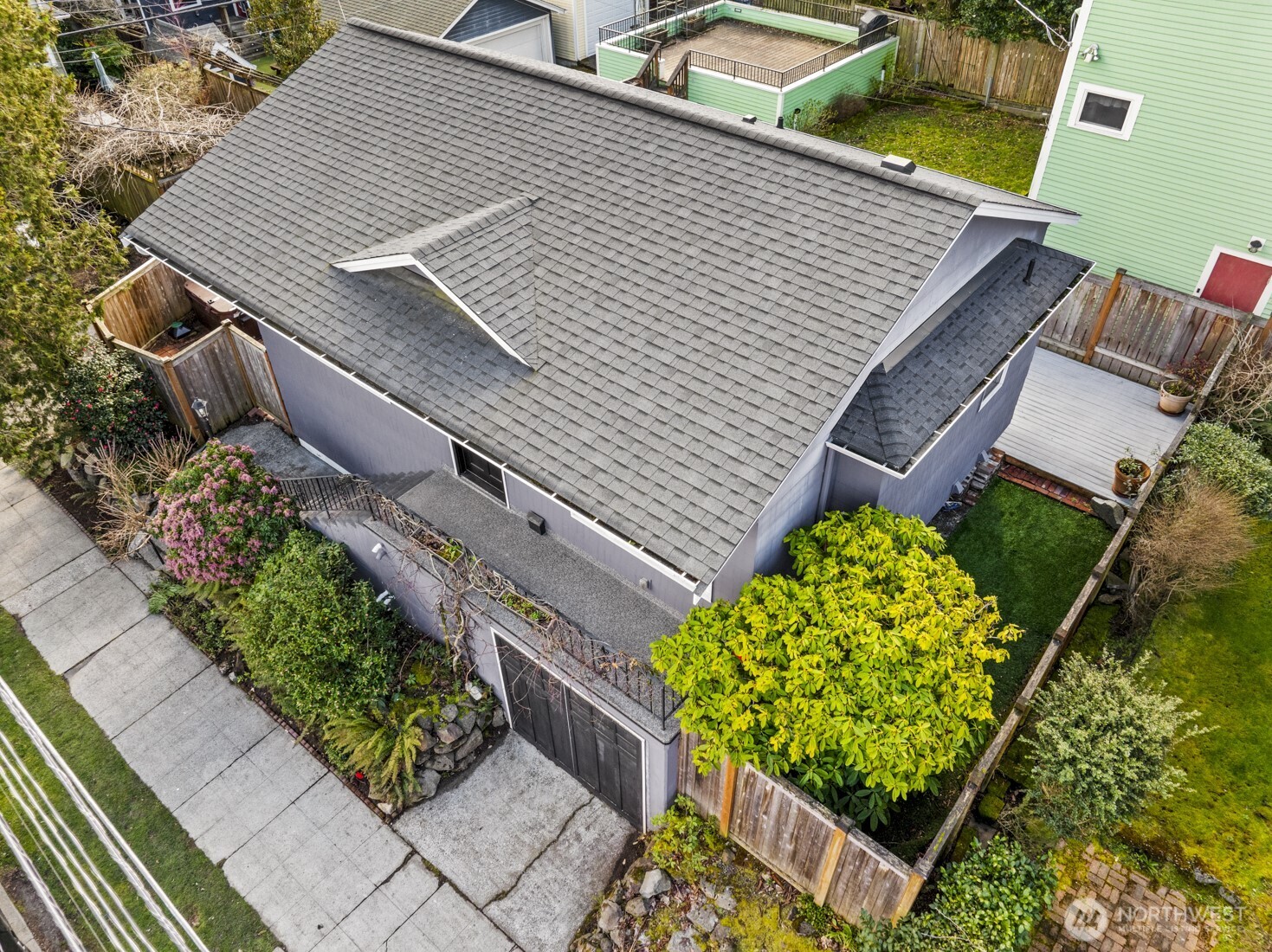 1709 E Galer Street