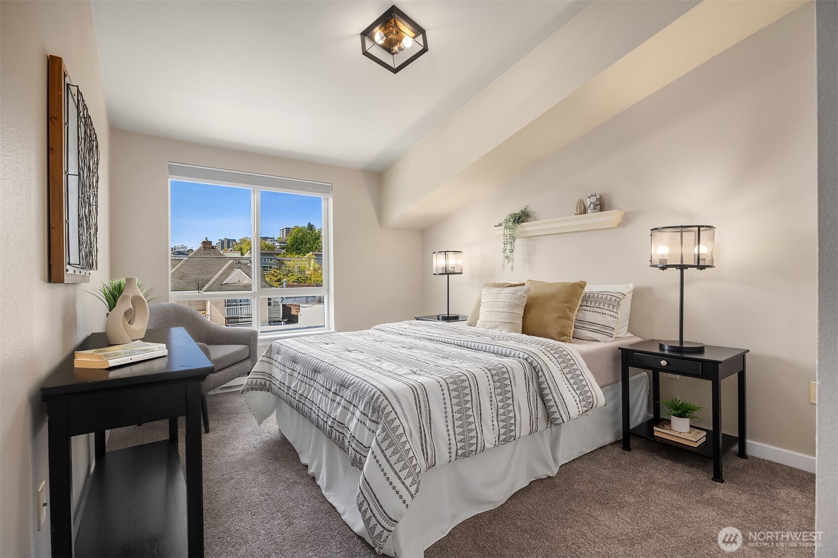812 5th Avenue N Unit: 407