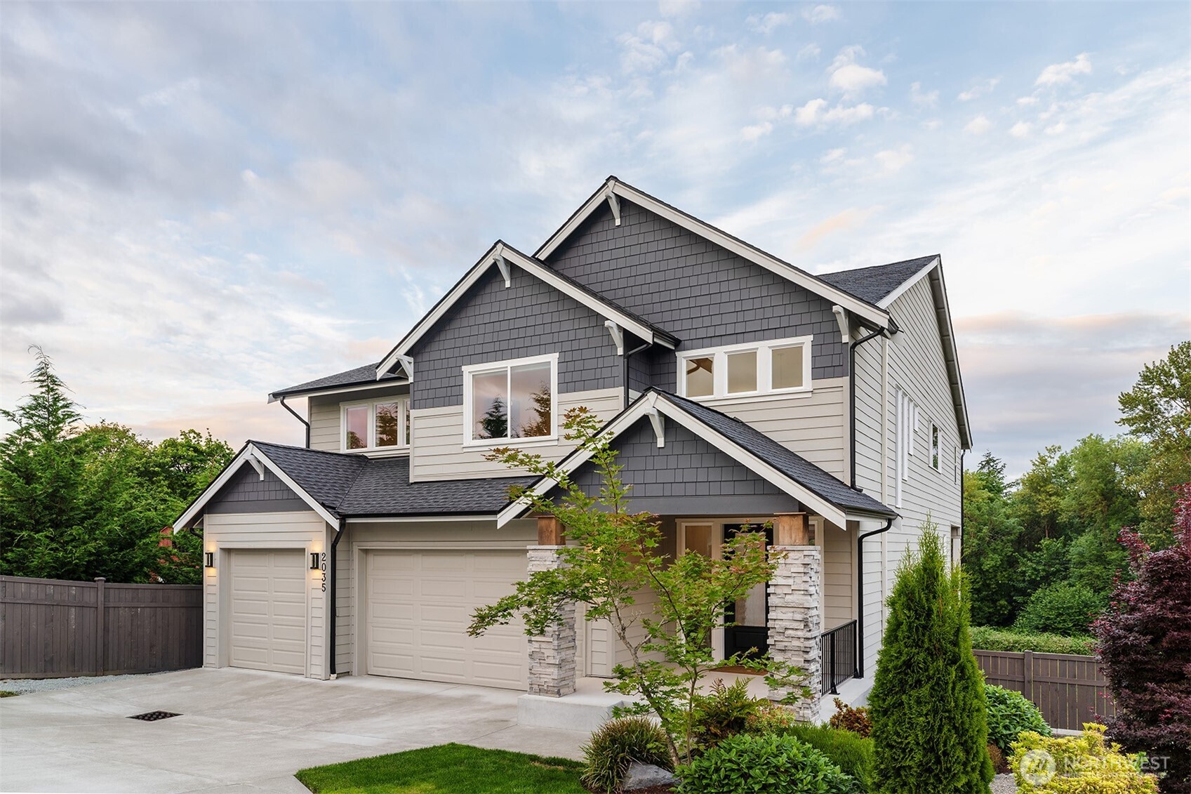 2035 S Fruitland