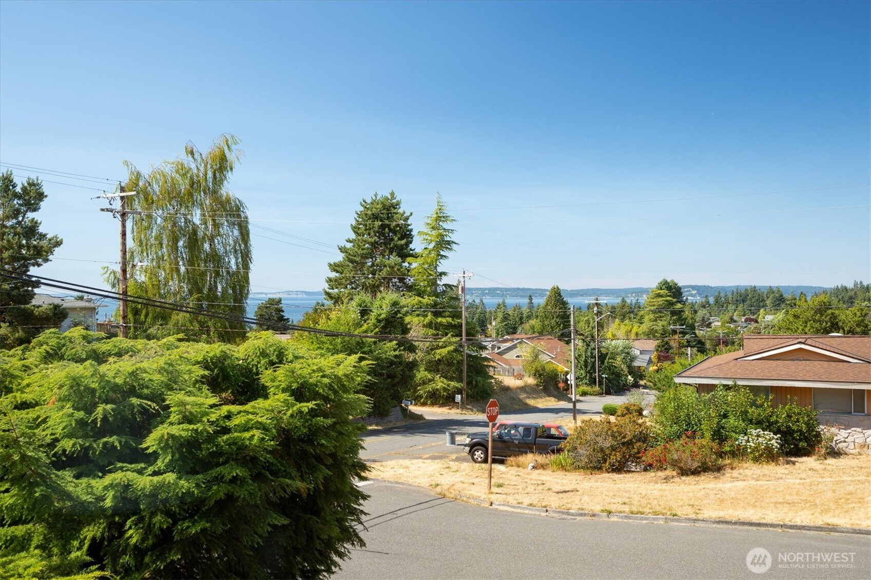 1100 Edmonds Street
