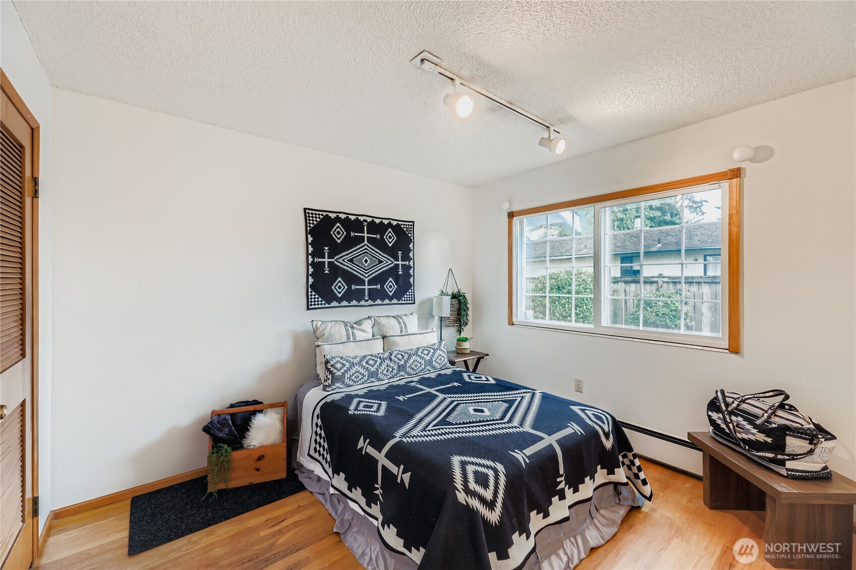 1227 Short Street